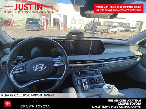 Used 2025 Hyundai Palisade SEL FWD image 7