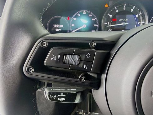 Certified 2023 Porsche 911 50th Anniversary Edition image 16