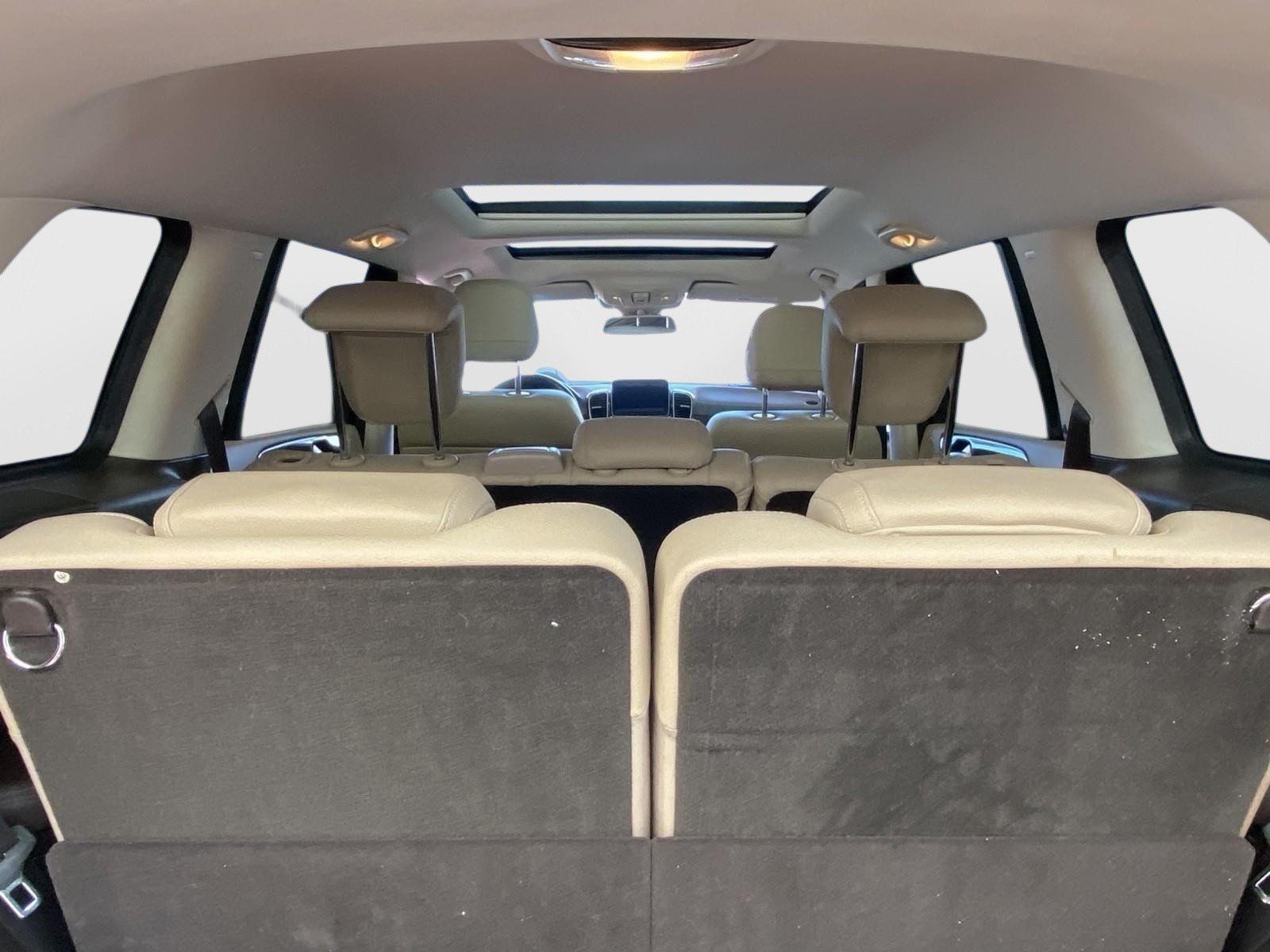 Used 2018 Mercedes-Benz GLS 450 4MATIC image 16