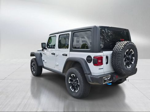 Used 2024 Jeep Wrangler Unlimited Rubicon 4xe AWD/4WD image 5