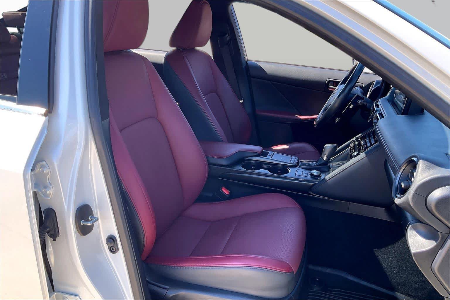 Used 2023 Lexus IS 300 w/ Premium Package RWD image 8