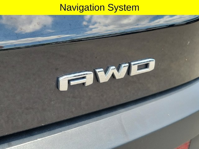 Used 2023 GMC Acadia SLT AWD/4WD image 9