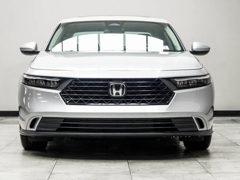 Used 2024 Honda Accord EX image 7