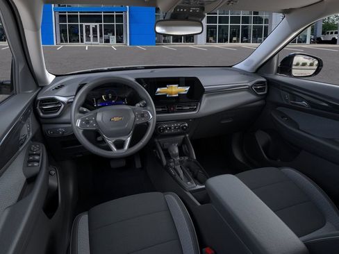 New 2026 Chevrolet TrailBlazer LT w/ Convenience Package image 15