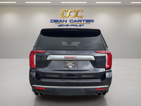 Used 2023 GMC Yukon Denali AWD/4WD image 4