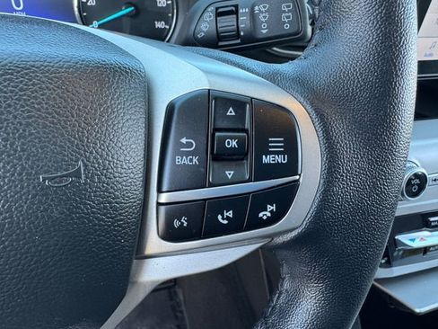 Used 2023 Ford Explorer XLT w/ Equipment Group 202A AWD/4WD image 23
