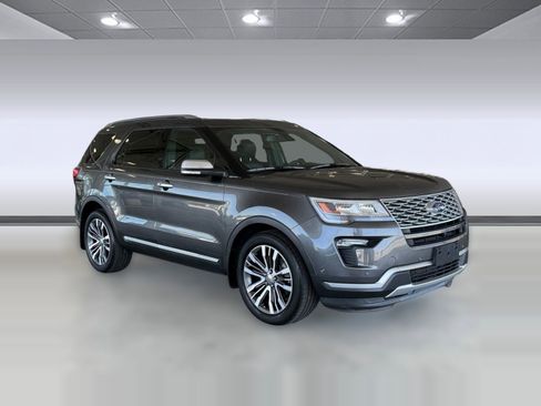Used 2018 Ford Explorer Platinum AWD/4WD image 7