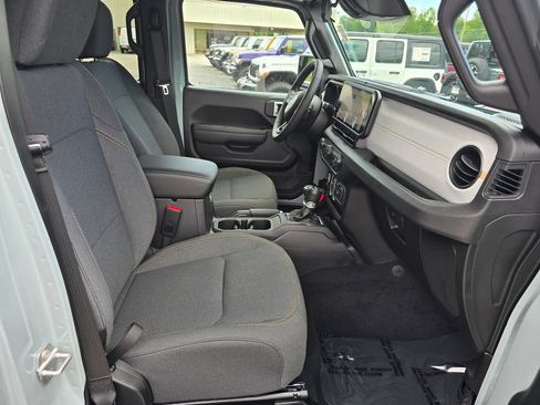 New 2026 Jeep Wrangler Unlimited Sport AWD/4WD image 25