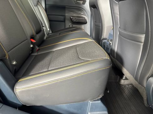 Used 2025 Ford Maverick Tremor AWD/4WD image 28