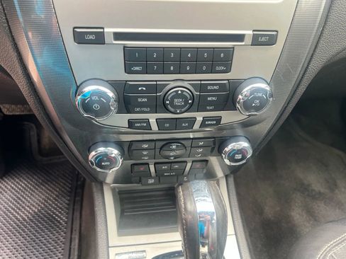 Used 2011 Ford Fusion SEL w/ 301A Rapid Spec Order Code image 22