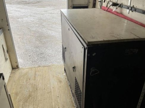 Used 2012 Chevrolet Express 3500 image 6