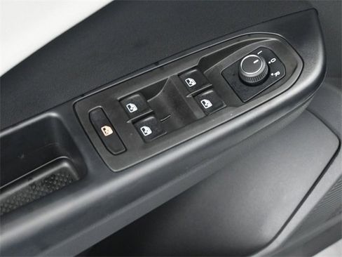 New 2025 Volkswagen Taos S image 13