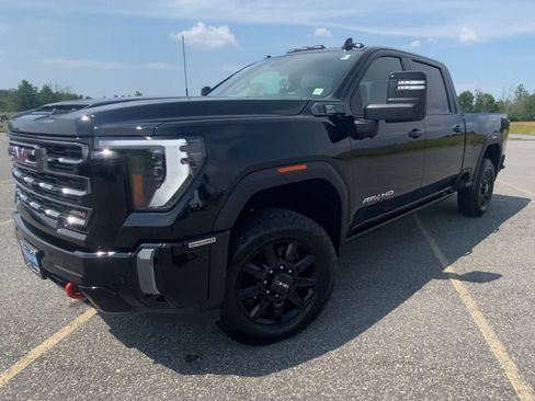 Certified 2024 GMC Sierra 2500 AT4 w/ Snow Plow Prep/Camper Package AWD/4WD image 4
