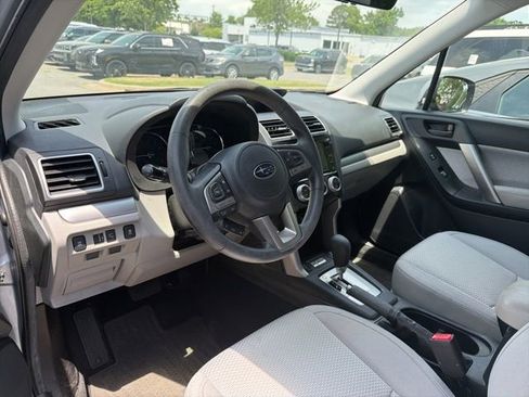 Used 2018 Subaru Forester 2.5i Premium AWD/4WD image 8
