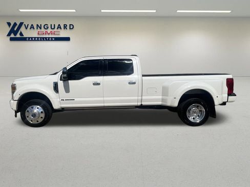 Used 2020 Ford F450 Platinum w/ FX4 Off-Road Package image 2