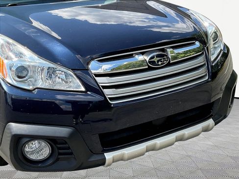 Used 2013 Subaru Outback 2.5i Limited w/ Moonroof Pkg AWD/4WD image 31