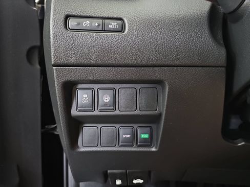 Used 2020 Nissan Rogue Sport S w/ Appearance Package FWD image 25