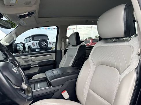 Used 2022 RAM 1500 Limited AWD/4WD image 13