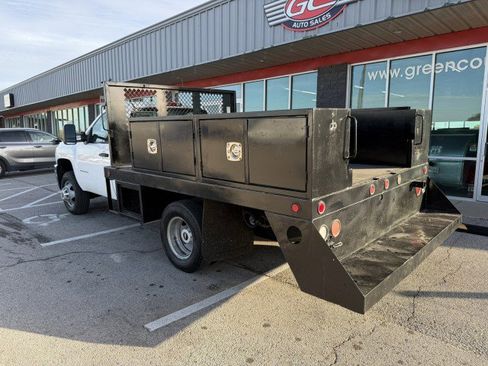 Used 2011 Chevrolet Silverado 3500 W/T image 4