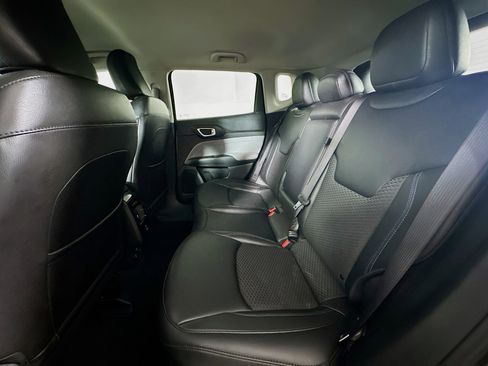 Used 2022 Jeep Compass Latitude w/ Convenience Group image 26