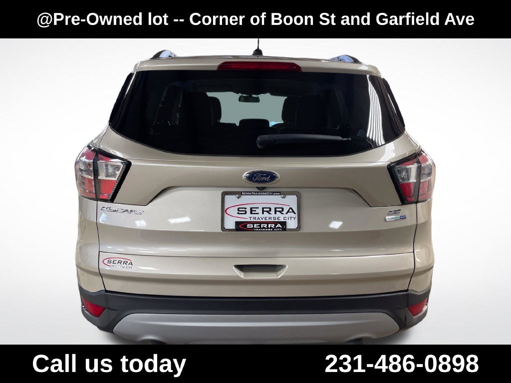 Used 2018 Ford Escape SE AWD/4WD image 4