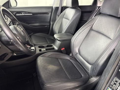 Used 2021 Kia Seltos SX w/ SX Sunroof Package AWD/4WD image 11