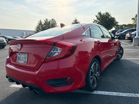 Used 2017 Honda Civic EX-T image 8