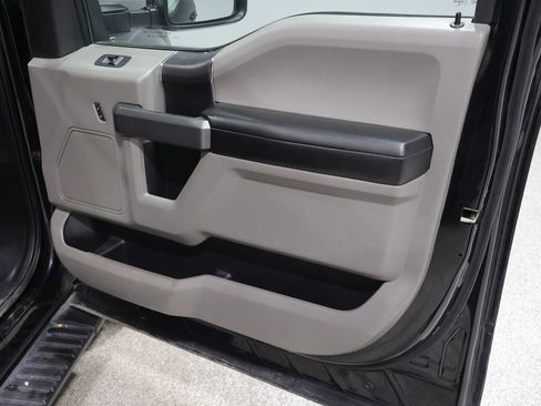 Used 2018 Ford F150 XLT w/ Equipment Group 301A Mid AWD/4WD image 28
