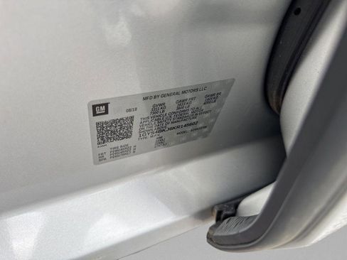 Used 2019 Cadillac Escalade Luxury image 38