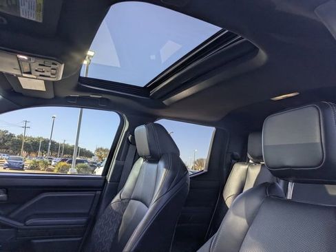 Used 2024 Toyota Tacoma Limited image 28