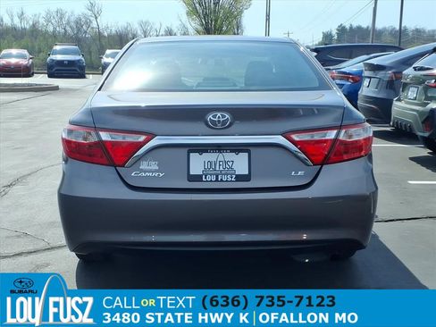 Used 2015 Toyota Camry LE image 28