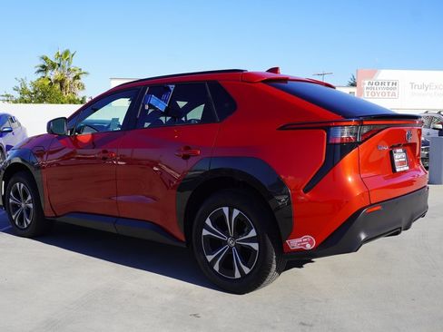 Certified 2023 Toyota bZ4X XLE image 5