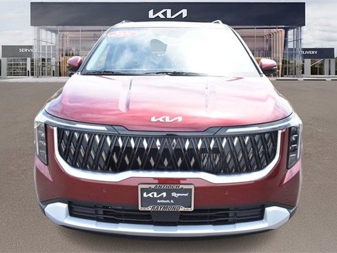 New 2026 Kia Carnival EX image 8