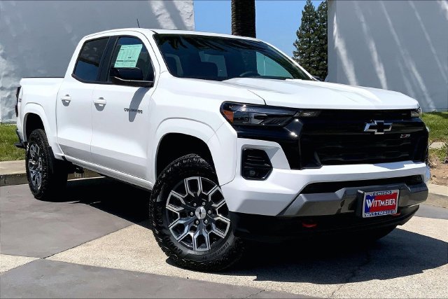 New 2026 Chevrolet Colorado Z71 w/ Z71 Convenience Package 2 AWD/4WD image 2