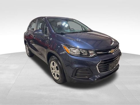 Used 2018 Chevrolet Trax LS image 8