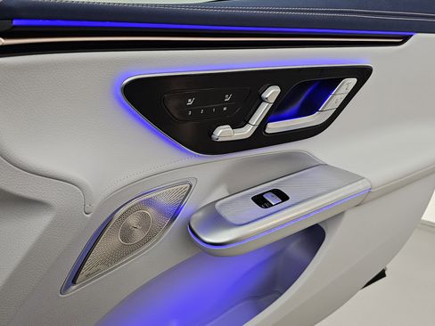 Used 2023 Mercedes-Benz EQE 350+ 4MATIC Sedan image 20