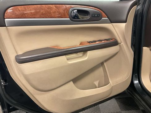 Used 2012 Buick Enclave Leather AWD/4WD image 9