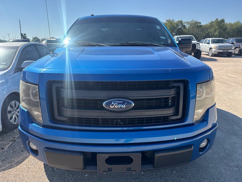 Used 2013 Ford F150 STX w/ Mid Equipment Group RWD image 2