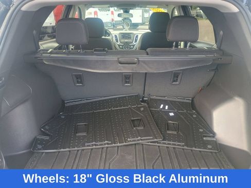 Used 2024 Chevrolet Equinox LS w/ LS Convenience Package AWD/4WD image 24
