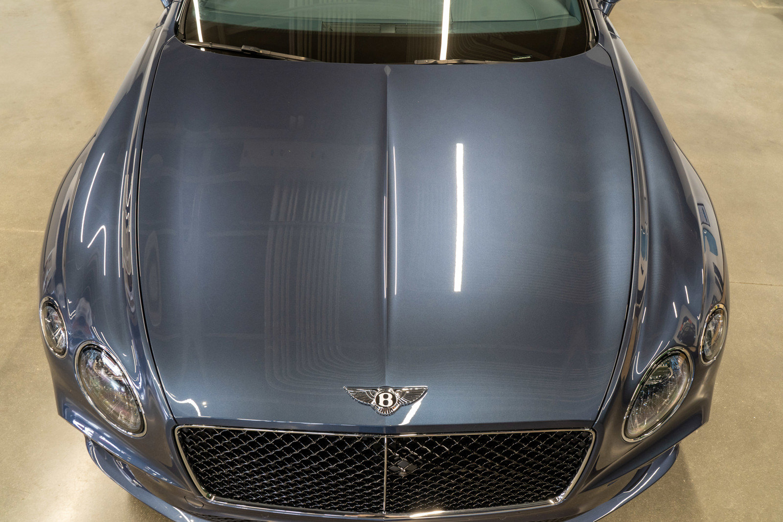 Used 2024 Bentley Continental GT V8 AWD/4WD image 12