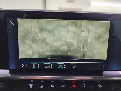 Used 2024 Chevrolet Silverado 2500 LT w/ Z71 Sport Edition image 61