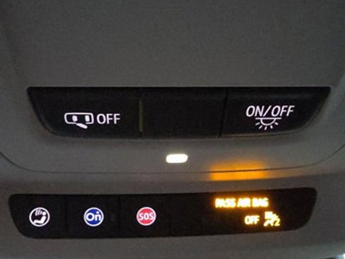 Certified 2023 Buick Envision Essence image 9