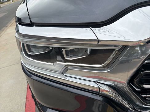 Used 2020 RAM 1500 Limited image 10
