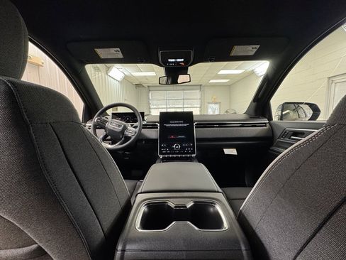 New 2026 GMC Sierra EV Elevation image 20