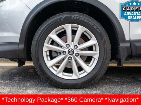 Used 2019 Nissan Rogue Sport SV w/ Technology Package AWD/4WD image 11