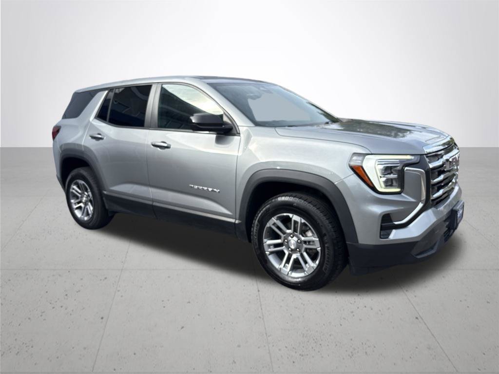 Used 2025 GMC Terrain Elevation AWD/4WD image 4