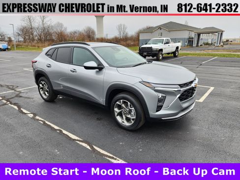 New 2026 Chevrolet Trax LT w/ Sunroof Package image 1