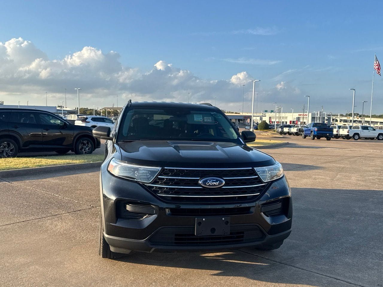 Used 2022 Ford Explorer XLT RWD image 5