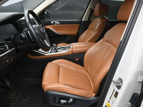 Used 2020 BMW X7 xDrive40i w/ Luxury Seating Package AWD/4WD image 13