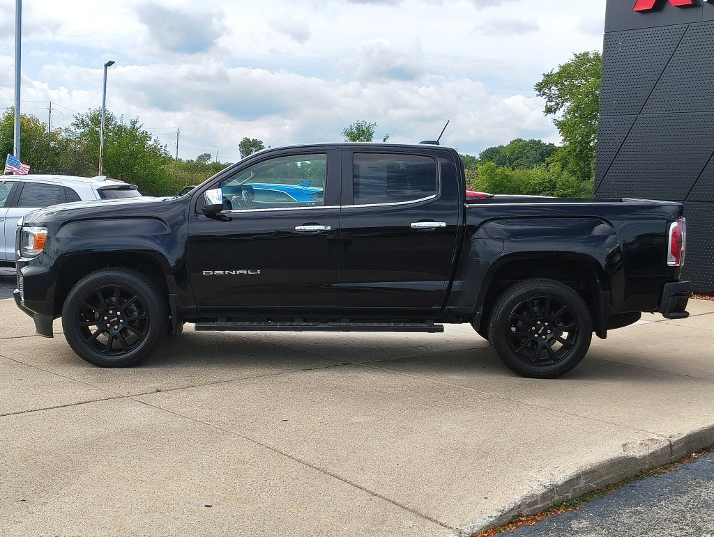 Used 2022 GMC Canyon Denali w/ Denali Black Edition Package AWD/4WD image 26